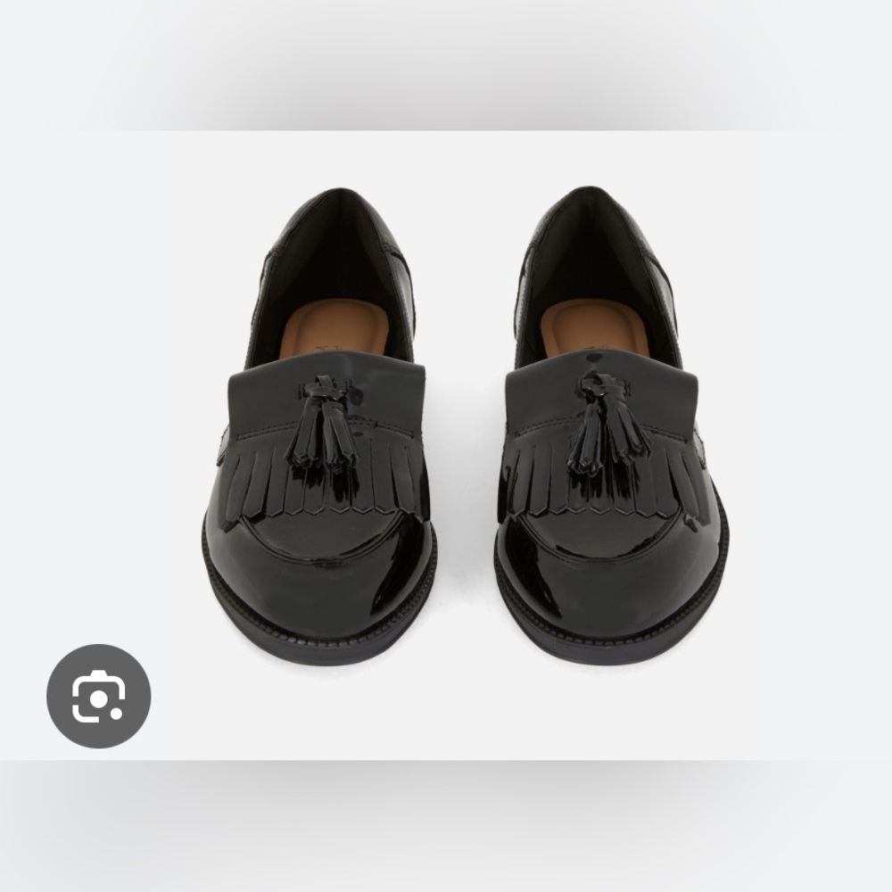 Bally Shiny Black Fringe, Italian leather, Loafers, size 38.5